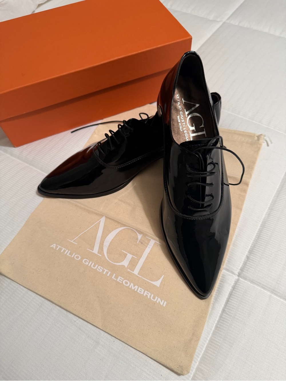 AGL Women's Black Patent Leather Lace-Up Oxfords - Size 40 NWT